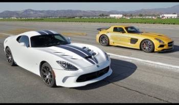 Video: SRT Viper vs Mercedes-Benz SLS AMG Black Series