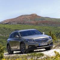 Say Hello! To the new Opel Insignia Country Tourer