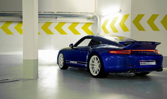 2013 Porsche 911 Carrera 4S 5 Million Facebook Fans Special Edition