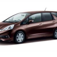 2014 Honda Fit Shuttle unveiled