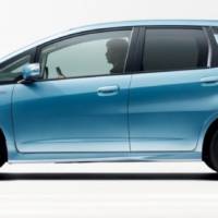 2014 Honda Fit Shuttle unveiled