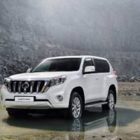 2014 Toyota Land Cruiser facelift unveiled