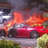 Ferrari F430 burns in Florida