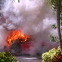 Ferrari F430 burns in Florida