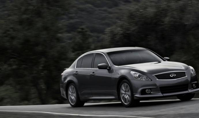Infiniti Q50 to be sold alongside G37 in the US