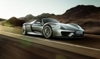 Porsche is working on a 4 door 918 Spyder