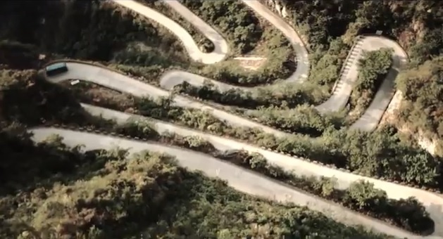 Video: Drift King by Red Bull on Tianmenshan Mountain