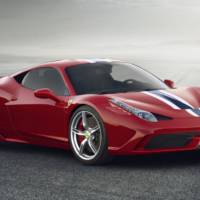 Video: Ferrari 458 Speciale caught on Barcelona streets