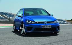 Volkswagen Golf R unveiled ahead of IAA Frankfurt debut
