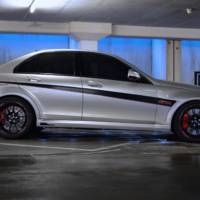 Mercedes-Benz C-Class Coupe modified by Brabus can offer 907 HP with some GAD Motors fairy dust