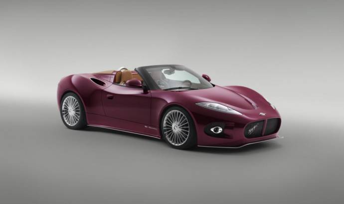 Spyker B6 Venator Spyder unveiled at Pebble Beach