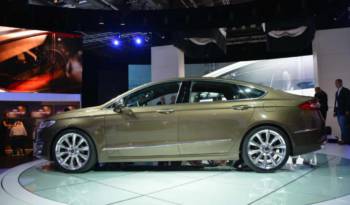 2013 Ford Mondeo Viganle bows at Frankfurt