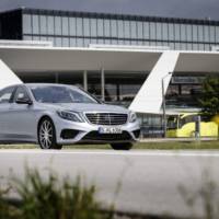 2013 Mercedes-Benz S63 AMG gets detailed