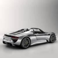 2013 Porsche 918 Spyder production version unveiled in Frankfurt