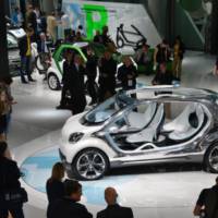 2013 Smart FourJoy Concept bows in Frankfurt