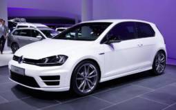 2014 Volkswagen Golf R roars in Frankfurt