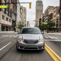 Chrysler Town and Country 30th Anniversary Edition