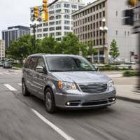 Chrysler Town and Country 30th Anniversary Edition