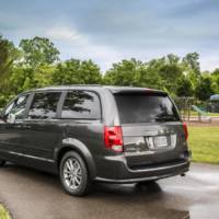 Dodge Grand Caravan 30th Anniversary Edition