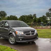 Dodge Grand Caravan 30th Anniversary Edition