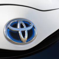 Toyota Yaris Hybrid R Concept official photos