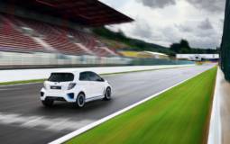 Toyota Yaris Hybrid R Concept official photos
