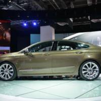 2013 Ford Mondeo Viganle bows at Frankfurt