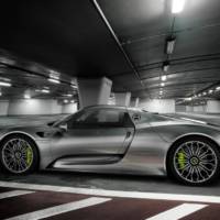 2013 Porsche 918 Spyder production version unveiled in Frankfurt