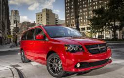 Dodge Grand Caravan 30th Anniversary Edition