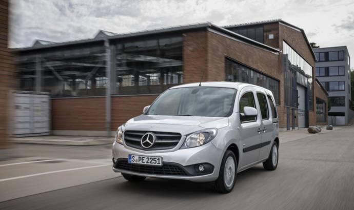 2014 Mercedes-Benz Citan Crewbus - Official pictures and details