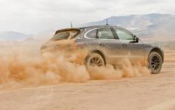 2014 Porsche Macan - First pictures of the production version