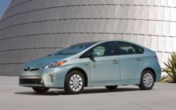 2014 Toyota Prius will start at 29.990 USD