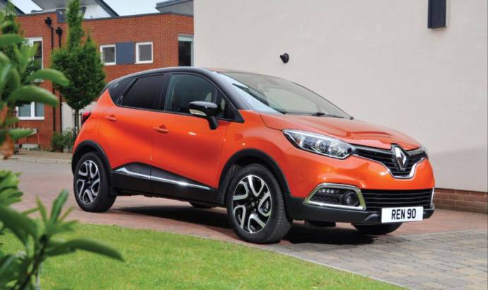 Renault updates Clio and Captur for UK market