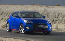 2014 Hyundai Veloster Turbo R-Spec unveiled
