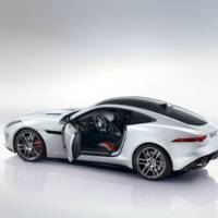 2014 Jaguar F-Type Coupe unveiled in Los Angeles