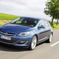 2014 Opel Astra revealed with new engine