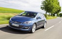2014 Opel Astra revealed with new engine