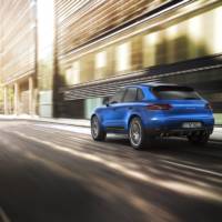 2014 Porsche Macan - The Baby Cayenne is here