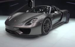 2014 Porsche 918 Spyder Review