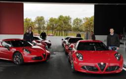 Alfa Romeo 4C reaches its first customers