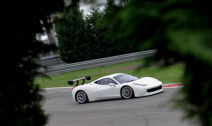 Ferrari 458 Challenge Evoluzione teaser