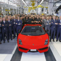 Lamborghini Gallaerdo LP570-4 Spyder Performante at the end of the line