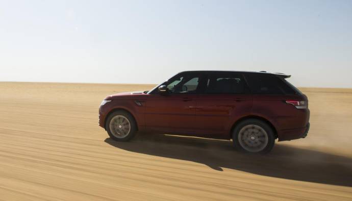 Range Rover Sport crosses Arabia Empty Quarter