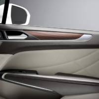 2014 Lincoln MKC unveiled