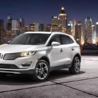 2014 Lincoln MKC unveiled