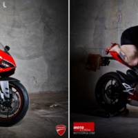 Ducati Panigale 1199 - Dudes versus Pinup girl