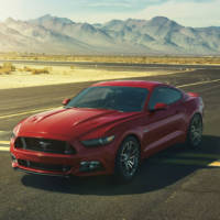 2014 Ford Mustang - photos and info