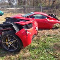 Ferrari 458 Italia split in two