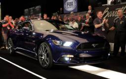 2014 Ford Mustang - first unit sold for 300.000 dollars