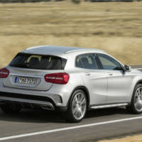 2014 Mercedes GLA45 AMG unveiled